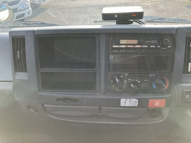 いすゞ エルフ 小型 平ボディ TKG-NKR85A(97965) 40枚目