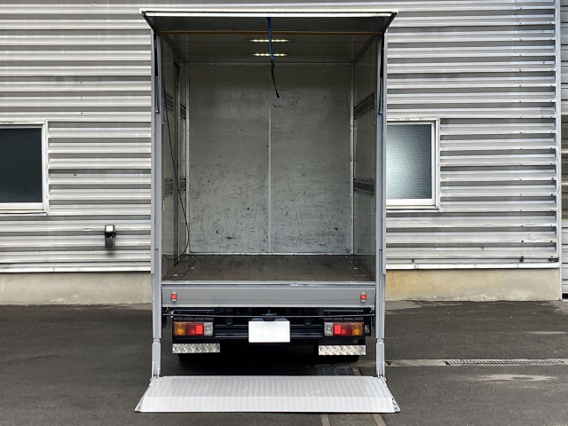 日野 デュトロ 小型 バン TKG-XZC600M(97969) 5枚目