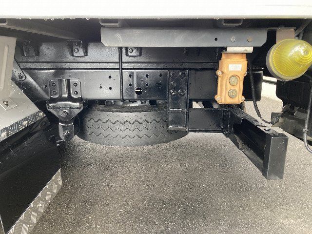 日野 デュトロ 小型 バン TKG-XZC600M(97969) 11枚目