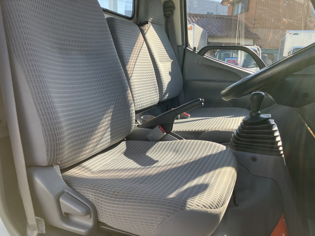 日野 デュトロ 小型 平ボディ TKG-XZC605M(97975) 6枚目