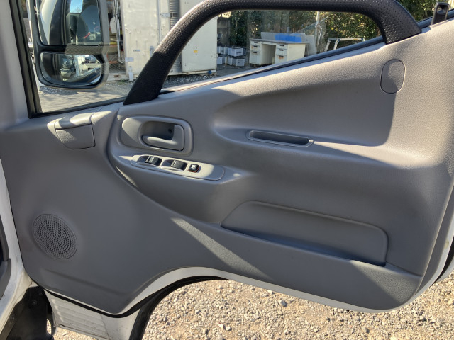 日野 デュトロ 小型 平ボディ TKG-XZC605M(97975) 25枚目