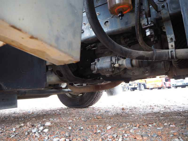 UDトラックス（日産） コンドル 増トン 平ボディ（クレーン付） QDG-PW39L(97976) 39枚目