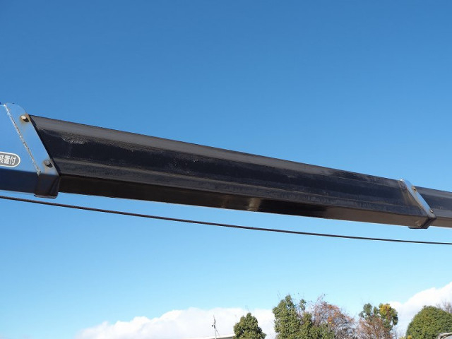 いすゞ エルフ 小型 平ボディ（クレーン付） TKG-NMR85AN(97977) 16枚目