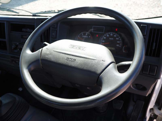 いすゞ エルフ 小型 平ボディ（クレーン付） TKG-NMR85AN(97977) 47枚目