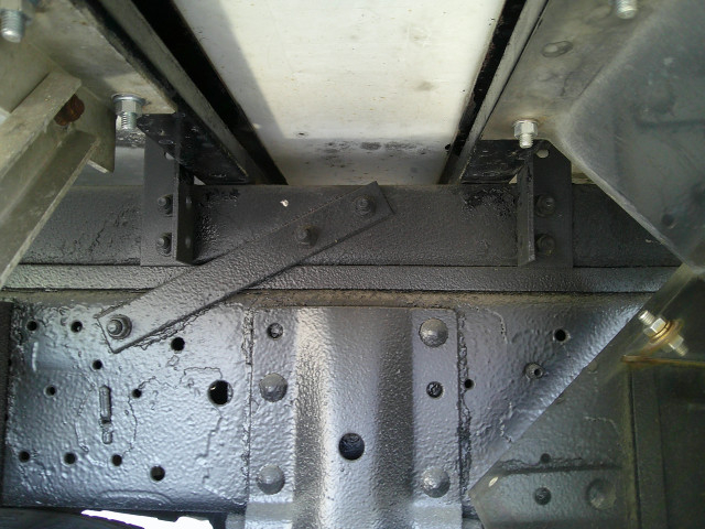 いすゞ エルフ 小型 冷蔵冷凍バン TKG-NHS85AN(97980) 34枚目