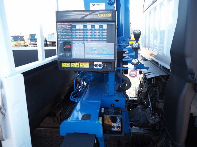 三菱ふそう キャンター 小型 平ボディ（クレーン付） TKG-FEB80(97981) 10枚目