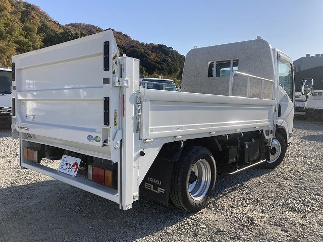 いすゞ エルフ 小型 平ボディ TQG-NMR85AN(97982) 8枚目
