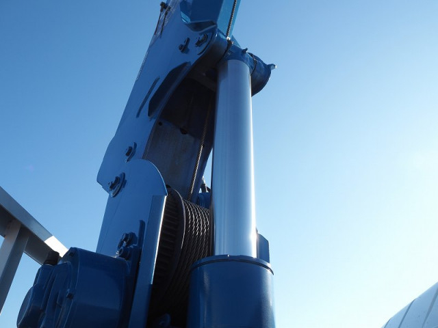 三菱ふそう キャンター 小型 平ボディ（クレーン付） TKG-FEB80(97981) 12枚目