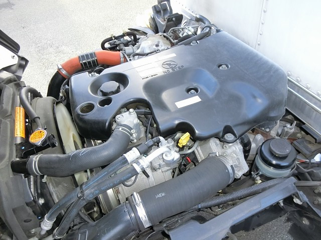 いすゞ エルフ 小型 バン TKG-NJR85AN(97986) 5枚目