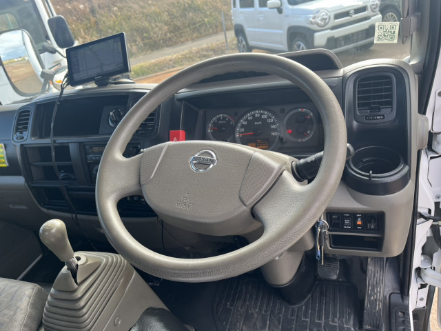 日産自動車 小型 平ボディ PDG-SZ5F24(97985) 22枚目
