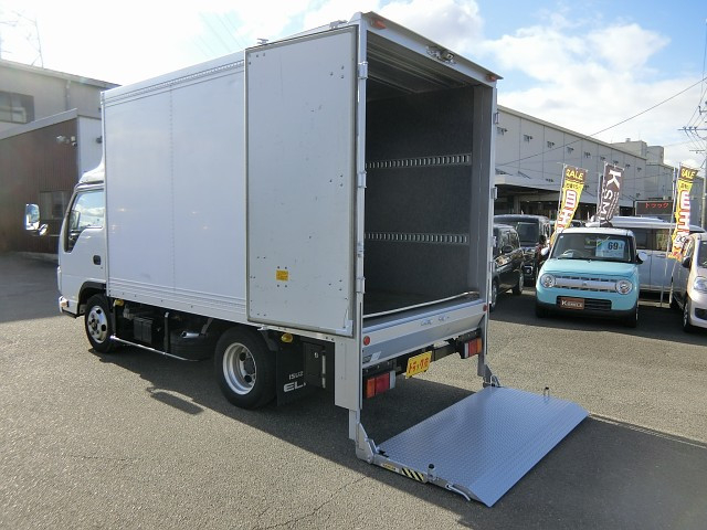 いすゞ エルフ 小型 バン TKG-NJR85AN(97986) 16枚目