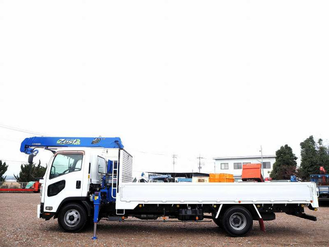 いすゞ フォワード 中型 平ボディ（クレーン付） TKG-FRR90S1(97987) 2枚目