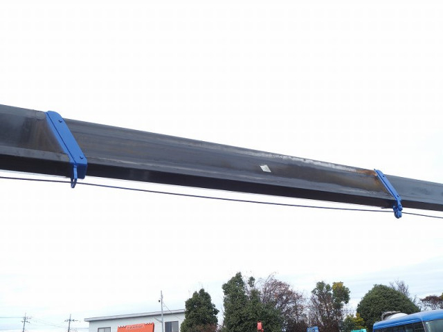 いすゞ フォワード 中型 平ボディ（クレーン付） TKG-FRR90S1(97987) 17枚目