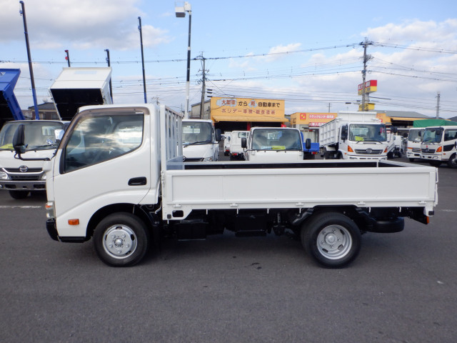 日野 デュトロ 小型 平ボディ SKG-XZU600M(97989) 7枚目