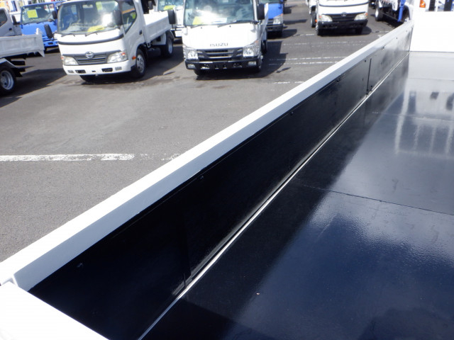 日野 レンジャー 中型 平ボディ（クレーン付） TKG-FC9JKAP(97990) 9枚目