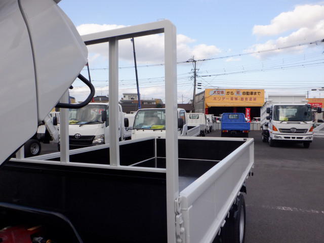 日野 デュトロ 小型 平ボディ SKG-XZU600M(97989) 22枚目