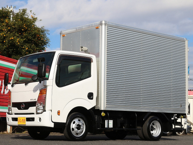 Nissan atlas Small Box body CBF-SQ2F24(97992) 1枚目