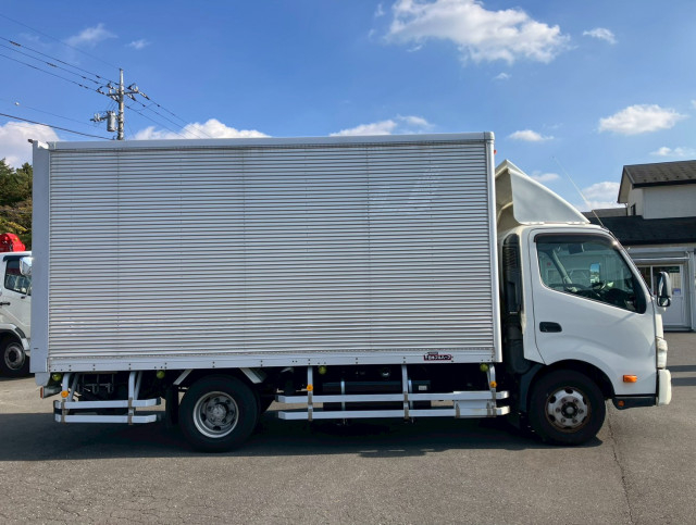 日野 デュトロ 小型 バン TKG-XZU710M(97994) 4枚目