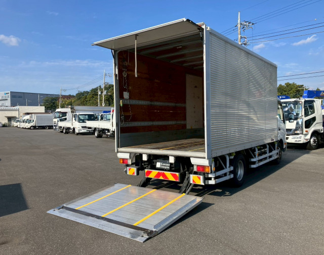 日野 デュトロ 小型 バン TKG-XZU710M(97994) 6枚目