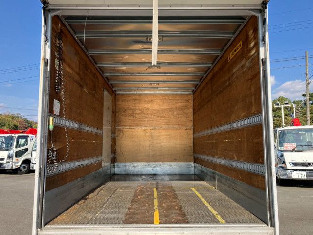 日野 デュトロ 小型 バン TKG-XZU710M(97994) 11枚目