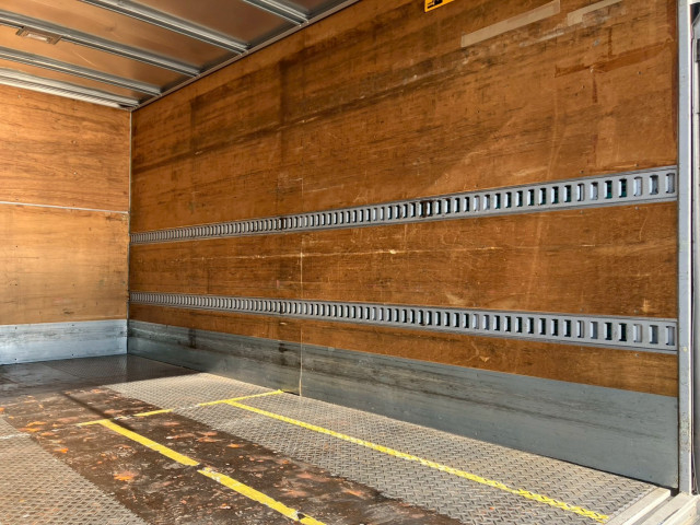 日野 デュトロ 小型 バン TKG-XZU710M(97994) 16枚目