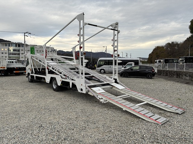 トヨタ ダイナ 小型 キャリアカー SDG-XZU720(97995) 13枚目