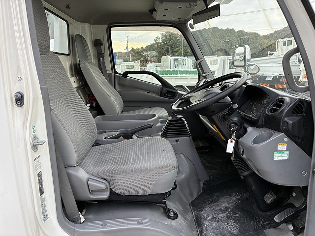 トヨタ ダイナ 小型 キャリアカー SDG-XZU720(97995) 27枚目