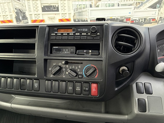 トヨタ ダイナ 小型 キャリアカー SDG-XZU720(97995) 31枚目