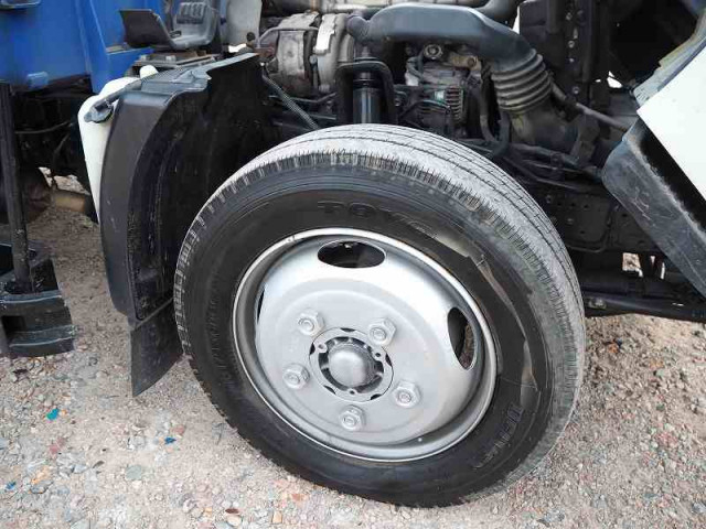 日野 デュトロ 小型 平ボディ（クレーン付） TKG-XZU640M(97996) 30枚目