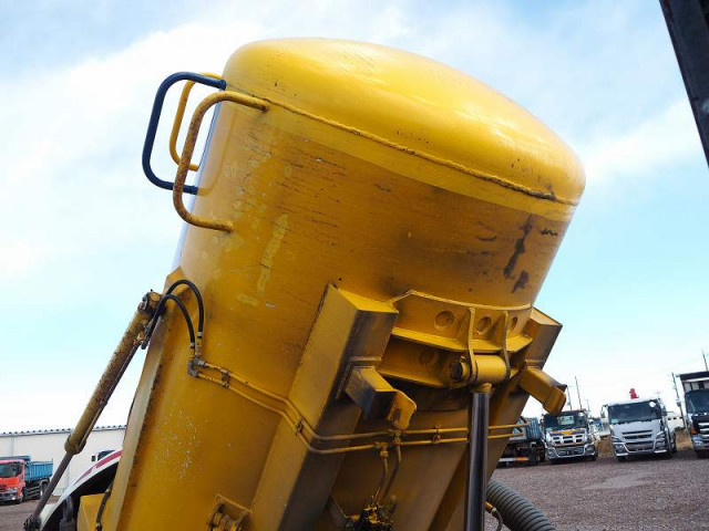 日野 レンジャー 中型 バキュームカー/糞尿車 BDG-FD7JDWA(97998) 14枚目