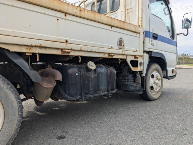 いすゞ エルフ 小型 平ボディ SKG-NJR85A(98000) 14枚目