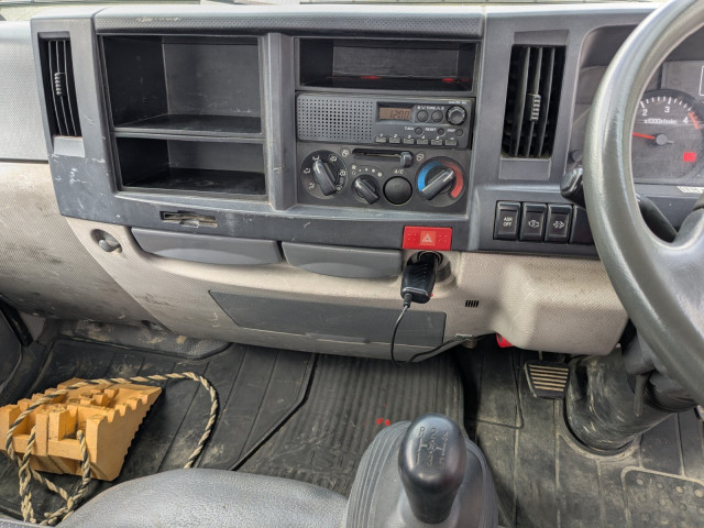 いすゞ エルフ 小型 平ボディ SKG-NJR85A(98000) 26枚目