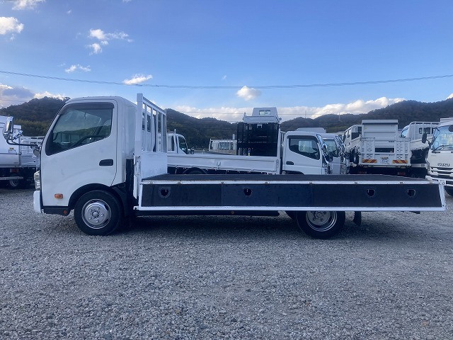 日野 デュトロ 小型 平ボディ SKG-XZC710M(98001) 11枚目