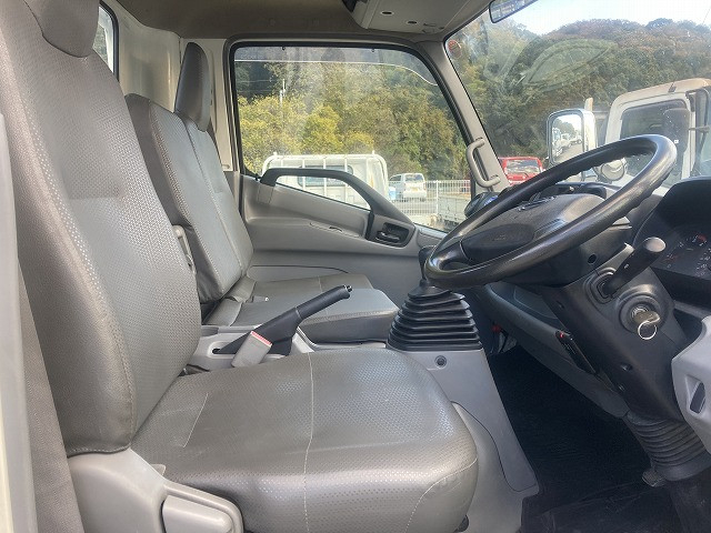 日野 デュトロ 小型 平ボディ SKG-XZC710M(98001) 27枚目