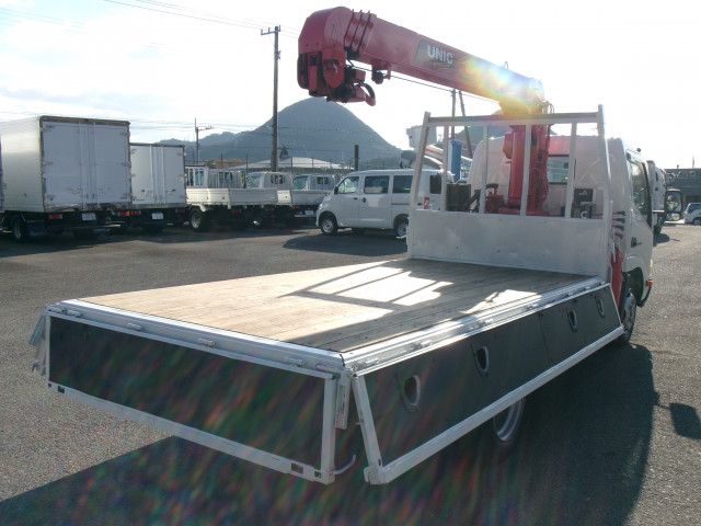 日野 デュトロ 小型 平ボディ（クレーン付） SKG-XZU650M(98002) 30枚目