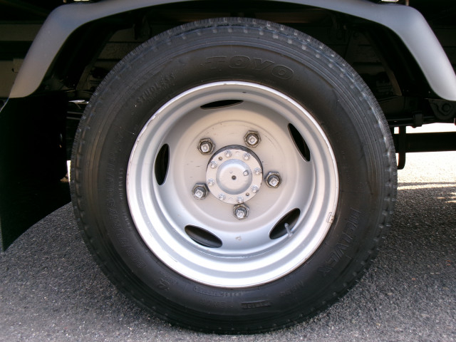 日野 デュトロ 小型 平ボディ（クレーン付） SKG-XZU650M(98002) 37枚目