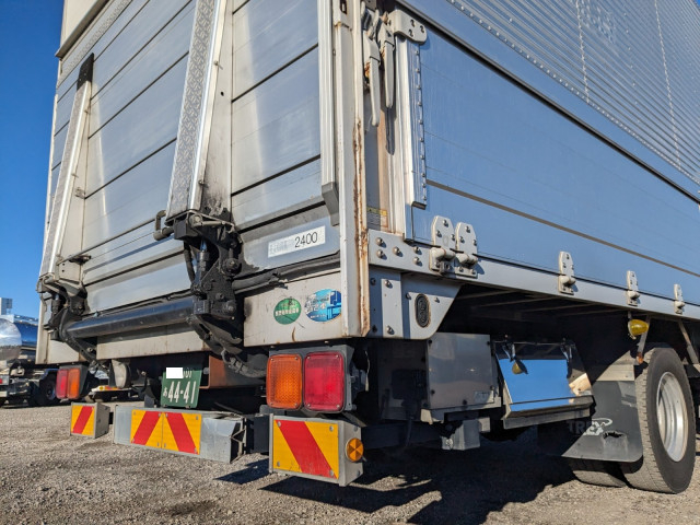 Nissan UD condor Middle Wing body SKG-MK38L(98004) 7枚目