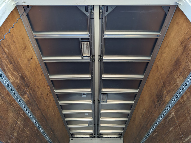 Nissan UD condor Middle Wing body SKG-MK38L(98004) 17枚目