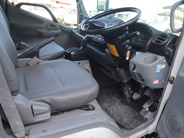 日野 デュトロ 小型 平ボディ SKG-XZC655M(98003) 28枚目