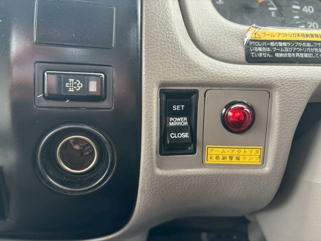 日野 デュトロ 中型 平ボディ（クレーン付） BKG-XZU344M(98007) 28枚目