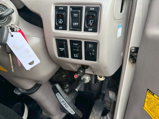 日野 デュトロ 中型 平ボディ（クレーン付） BKG-XZU344M(98007) 29枚目