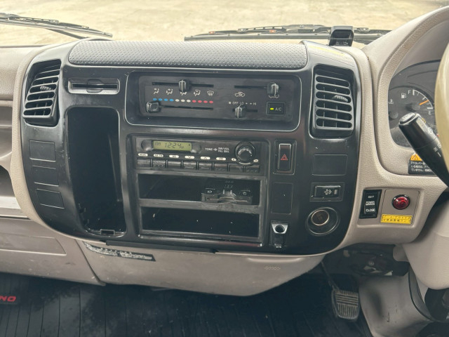 日野 デュトロ 中型 平ボディ（クレーン付） BKG-XZU344M(98007) 30枚目