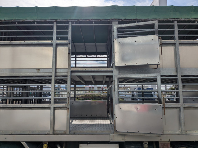 日野 レンジャー 増トン その他 LDG-FG8JMAA(98010) 16枚目