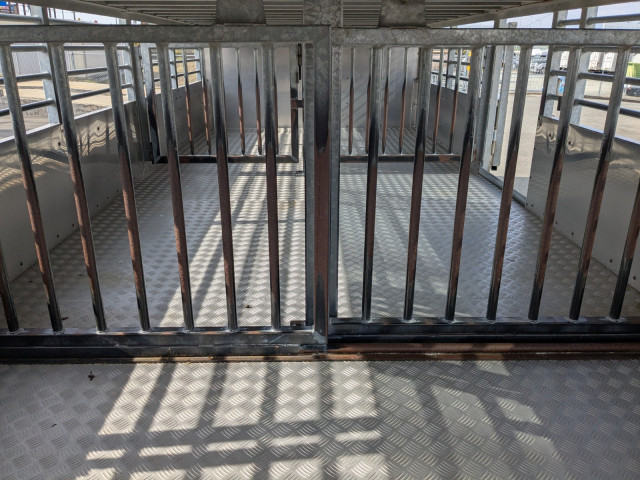 日野 レンジャー 増トン その他 LDG-FG8JMAA(98010) 19枚目