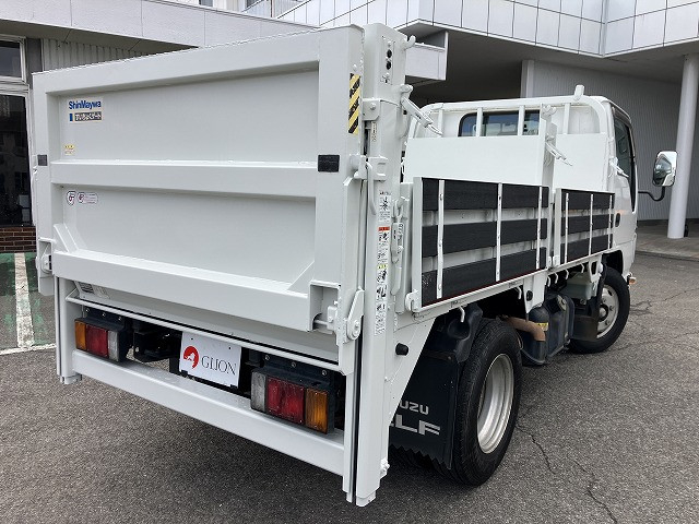 いすゞ エルフ 小型 平ボディ BKG-NKR85A(98012) 21枚目