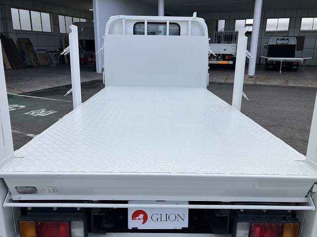 いすゞ エルフ 小型 平ボディ BKG-NKR85A(98012) 22枚目