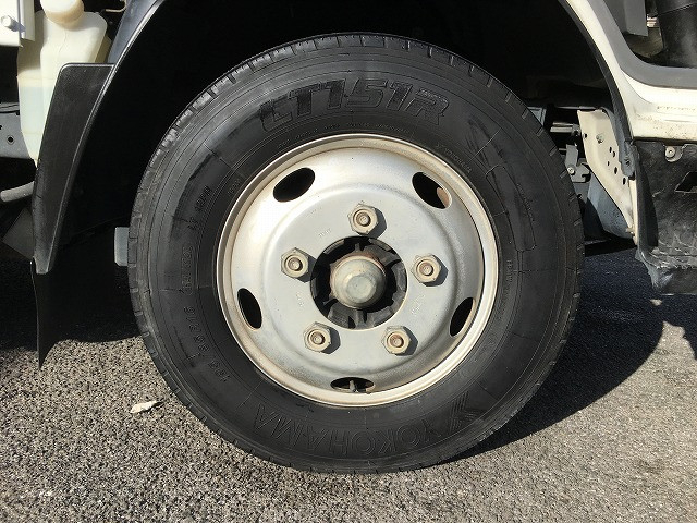 いすゞ エルフ 小型 平ボディ BKG-NKR85A(98012) 38枚目