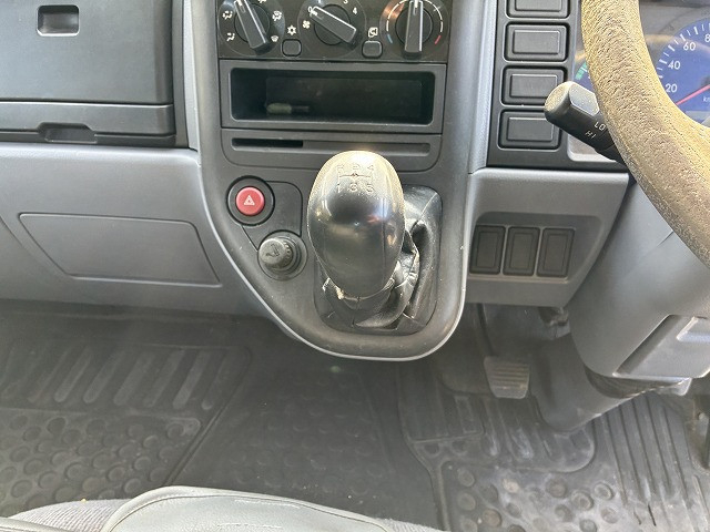 三菱ふそう キャンターガッツ 小型 Wキャブ PDG-FB70B(98015) 26枚目