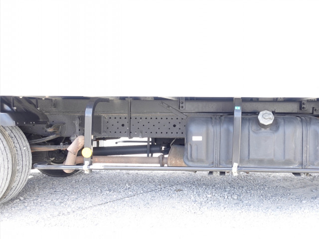 いすゞ エルフ 小型 バン BKG-NMR85AN(98016) 14枚目