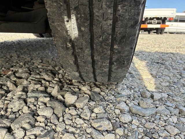 三菱ふそう キャンターガッツ 小型 Wキャブ PDG-FB70B(98015) 35枚目